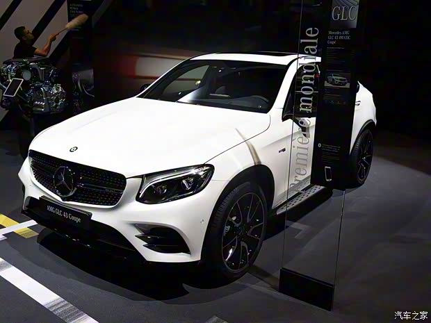 梅赛德斯-AMG 奔驰GLC AMG 2016款 AMG GLC 43 4MATIC Coupe 梅赛德斯-AMG 奔驰GLC AMG 2016款 AMG GLC 43 4MATIC Coupe