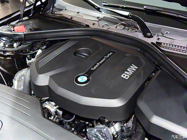 宝马(进口) 宝马3系(进口) 2016款 318i 基本型 宝马(进口) 宝马3系(进口) 2016款 318i 基本型