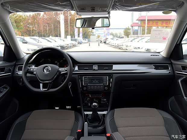 一汽-大眾 蔚領(lǐng) 2018款 1.5L 手動舒適型 一汽-大眾 蔚領(lǐng) 2018款 1.5L 手動舒適型