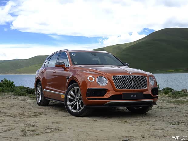 宾利 添越 2016款 6.0T 标准版 宾利 添越 2016款 6.0T 标准版