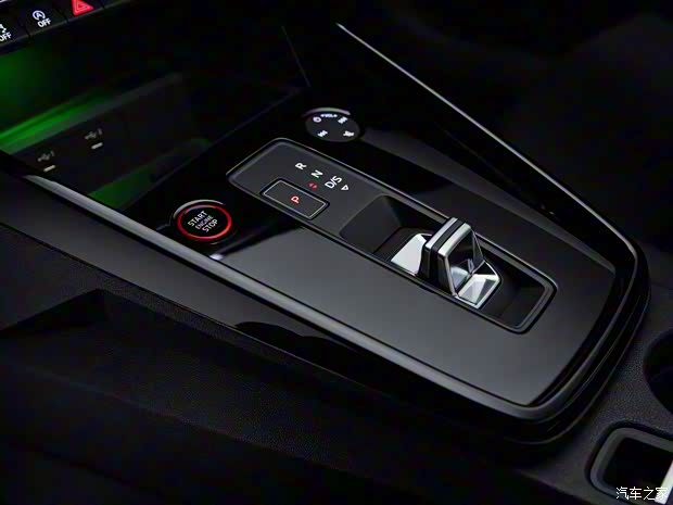 Audi Sport 奧迪RS 3 2022款 RS 3 Sedan 歐洲版