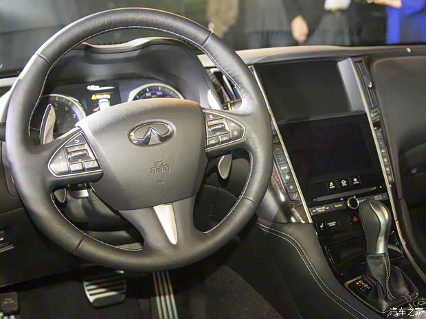 英菲尼迪(進口) 英菲尼迪Q50 2016款 3.0T 基本型