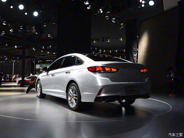 北京现代 索纳塔九 2017款 改款 基本型 北京现代 索纳塔九 2017款 改款 基本型