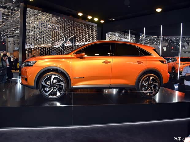 雪铁龙(进口) DS 7 2017款 基本型