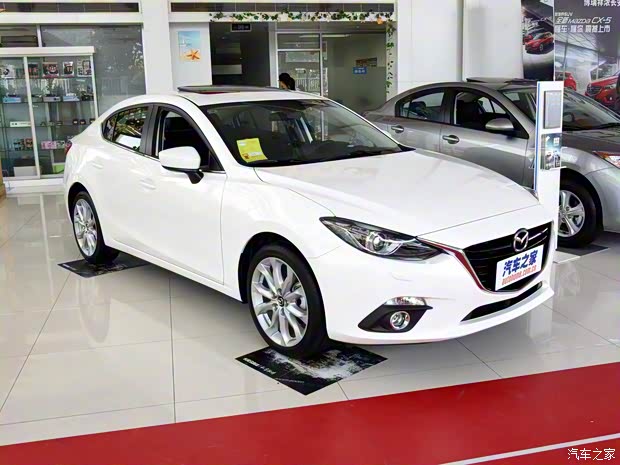长安马自达 马自达3 Axela昂克赛拉 2016款 三厢 2.0L 自动旗舰型 长安马自达 马自达3 Axela昂克赛拉 2016款 三厢 2.0L 自动旗舰型