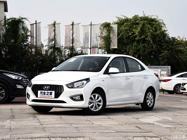 北京現(xiàn)代 瑞納 2017款 1.4L 手動(dòng)煥彩天窗版 國(guó)V 北京現(xiàn)代 瑞納 2017款 1.4L 手動(dòng)煥彩天窗版 國(guó)V