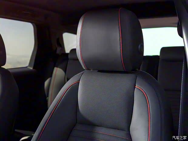 路虎(進口) 發(fā)現(xiàn)神行(進口) 2016款 Sport Dynamic