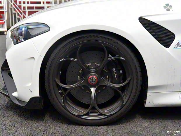 阿爾法·羅密歐 Giulia 2021款 GTAm 試裝車