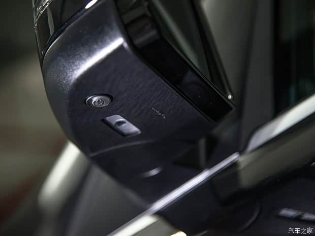 梅賽德斯-AMG 奔馳GLE級AMG 2015款 AMG GLE 63 4MATIC