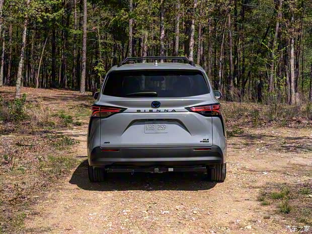 豐田(進(jìn)口) Sienna 2022款 Woodland Special Edition