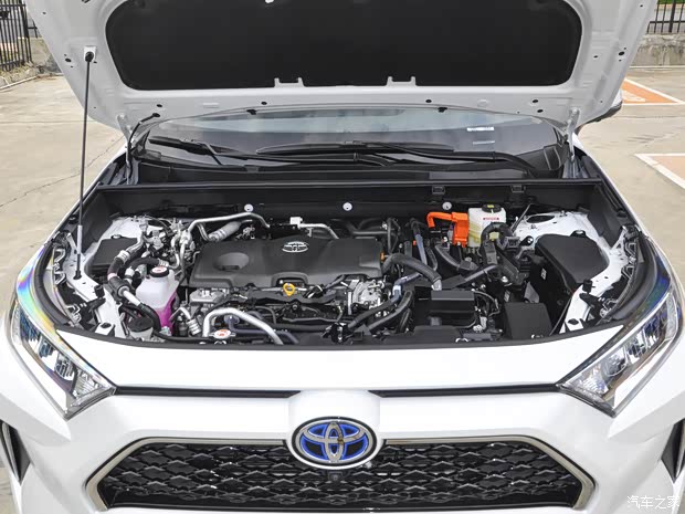 一汽丰田 RAV4荣放双擎E+ 2021款 2.5L 两驱精英Pro