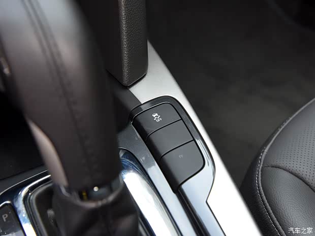 上汽通用雪佛兰 迈锐宝 2016款 2.4L 自动豪华版