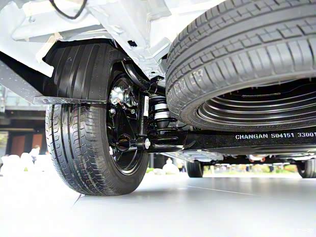 长安汽车 欧尚A800 2017款 手动基本型