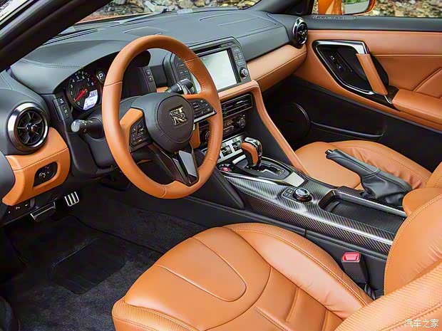 日產(chǎn)(進(jìn)口) 日產(chǎn)GT-R 2017款 基本型 日產(chǎn)(進(jìn)口) 日產(chǎn)GT-R 2017款 基本型