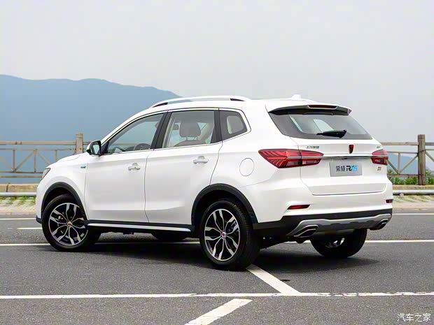 上汽集团 荣威RX5 2016款 2.0T 四驱互联网智尊版 上汽集团 荣威RX5 2016款 2.0T 四驱互联网智尊版