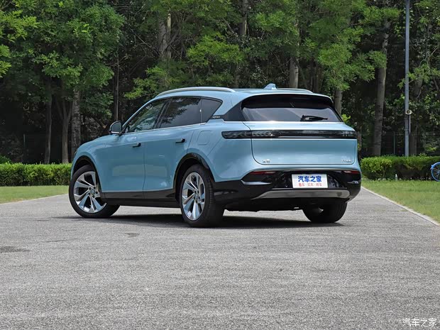 嵐圖汽車 嵐圖FREE 2021款 四驅(qū)純電版專屬豪華套裝