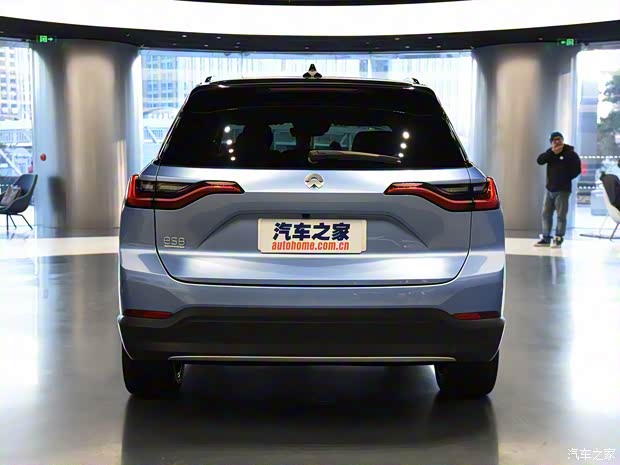 蔚來 蔚來ES8 2018款 創(chuàng)始版