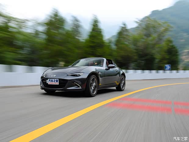 马自达(进口) 马自达MX-5 2018款 2.0L RF 铂钢灰 马自达(进口) 马自达MX-5 2018款 2.0L RF 铂钢灰