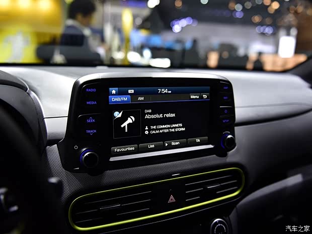 現(xiàn)代(進口) KONA 2017款 兩驅(qū) 基本型