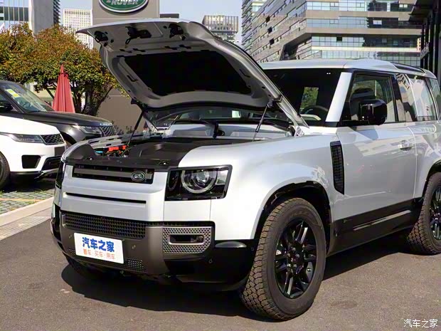 路虎(进口) 路虎卫士 2021款 90 P400 X-DYNAMIC S