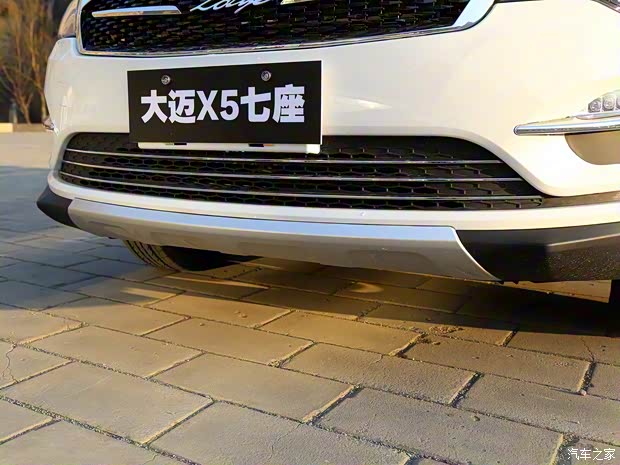 众泰汽车 大迈X5 2016款 1.5T 手动豪华7座型 国V