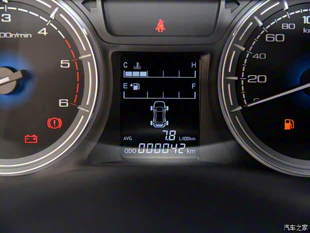 江西五十鈴 瑞邁 2018款 2.5T兩驅(qū)加長貨箱豪華款JE4D25Q5A