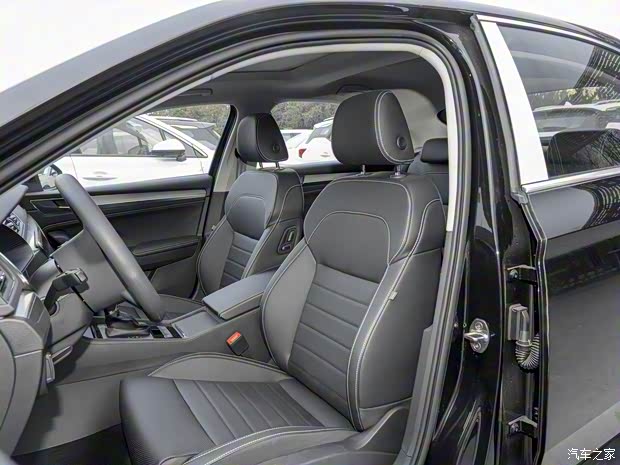 上汽大众斯柯达 速派 2021款 TSI330 DSG舒适版