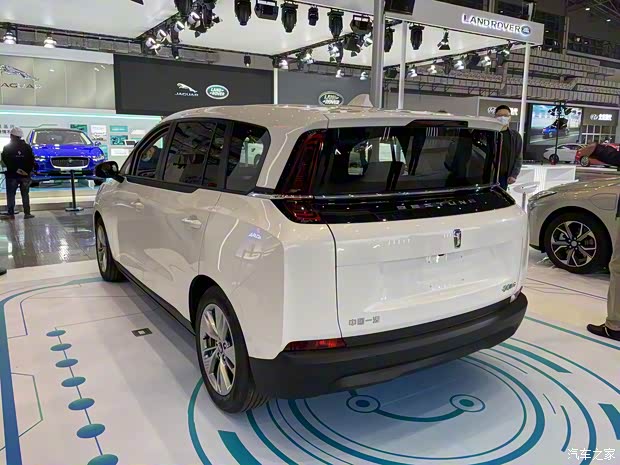 一汽奔腾 奔腾NAT 2021款 基本型 一汽奔腾 奔腾NAT 2021款 基本型