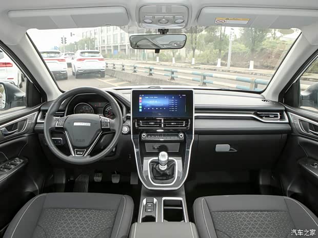 长城汽车 哈弗M6 2021款 PLUS 1.5T 手动精英智联型
