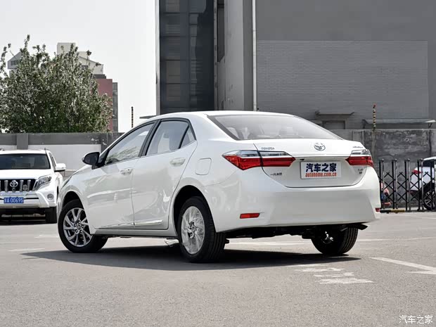 一汽丰田 卡罗拉 2017款 改款 1.2T CVT GL-i真皮版