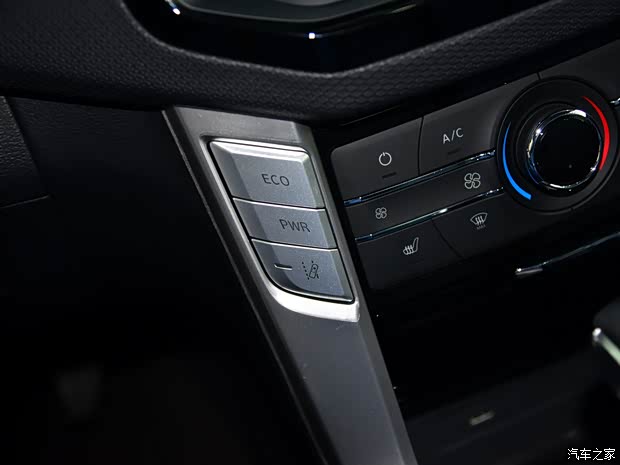 上汽大通 上汽大通T60 2017款 2.8T基本型