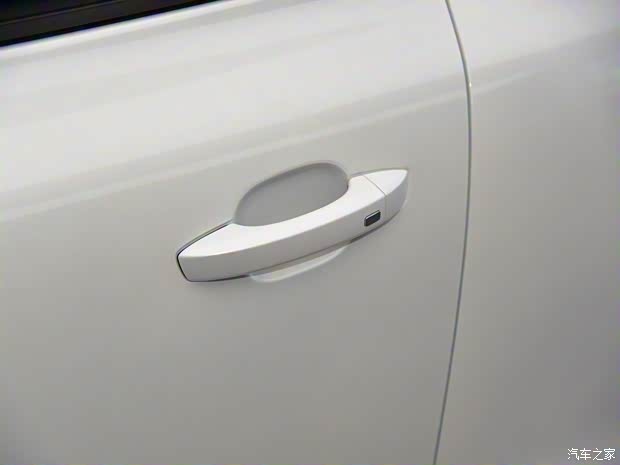 上汽集团 MG领航新能源 2021款 Trophy系列 1.5T 混动Trophy尊享版