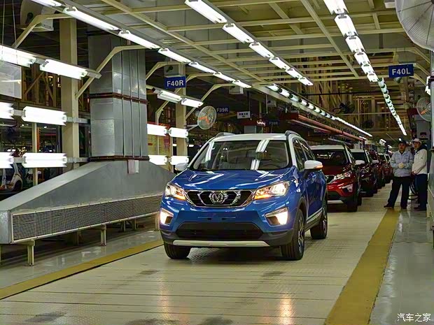 長(zhǎng)安汽車 長(zhǎng)安CS15 2016款 基本型 長(zhǎng)安汽車 長(zhǎng)安CS15 2016款 基本型