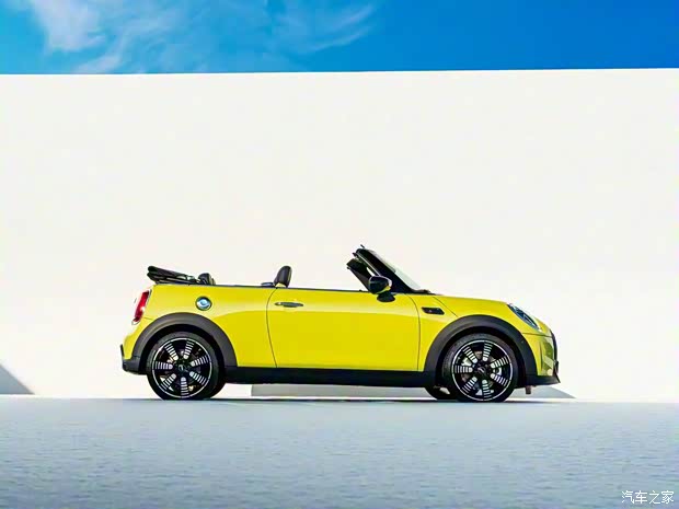 MINI MINI 2022款 2.0T COOPER S CABRIO 藝術(shù)家