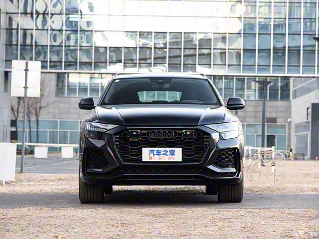 Audi Sport 奥迪RS Q8 2021款 基本型