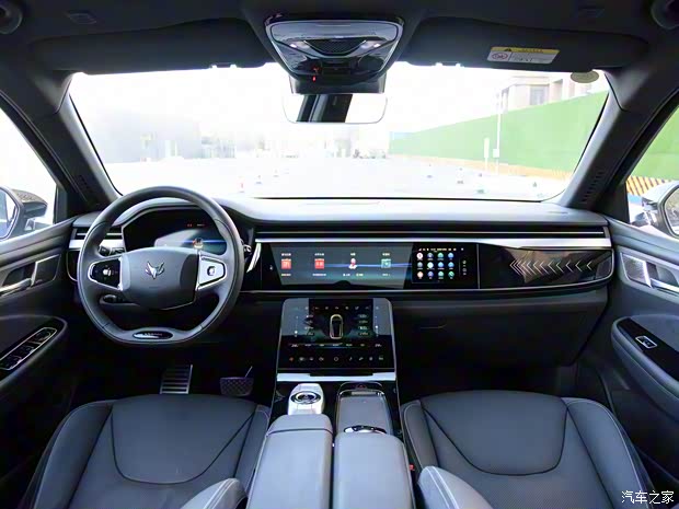 北汽新能源 极狐 阿尔法T(ARCFOX αT) 2021款 653S+ 北汽新能源 极狐 阿尔法T(ARCFOX αT) 2021款 653S+