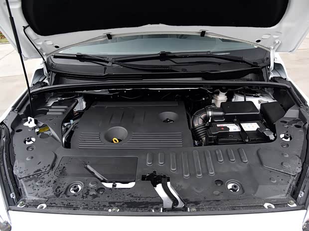 力帆汽车 轩朗 2017款 1.8L 手动舒适型 力帆汽车 轩朗 2017款 1.8L 手动舒适型