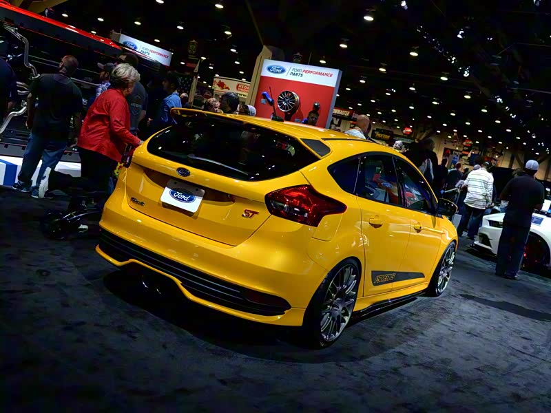 福克斯(进口) 2015款 2.0T ST 标准版 3204941图片_福特_汽车图库_汽车之家