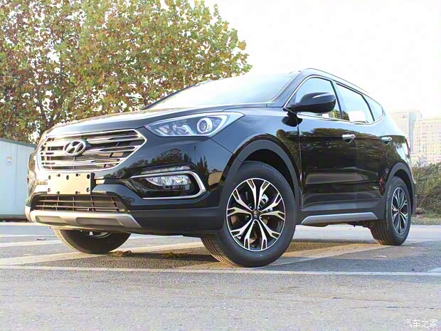 北京現(xiàn)代 全新勝達 2017款 2.4L 自動兩驅智能型 5座