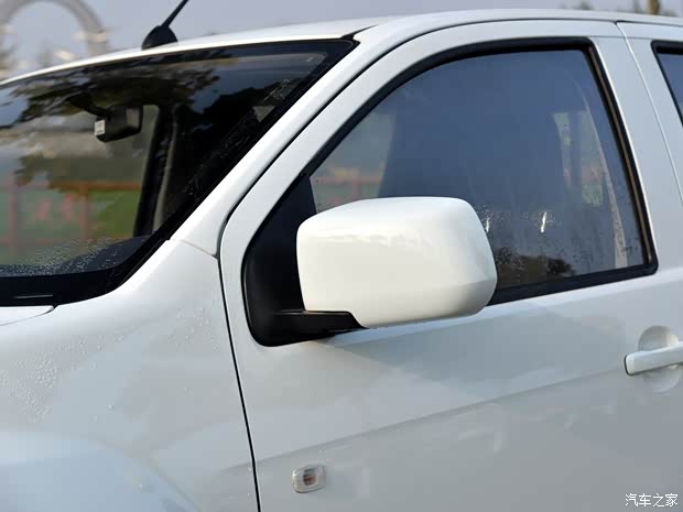 江西五十鈴 瑞邁 2018款 2.5T兩驅(qū)加長貨箱豪華款JE4D25Q5A