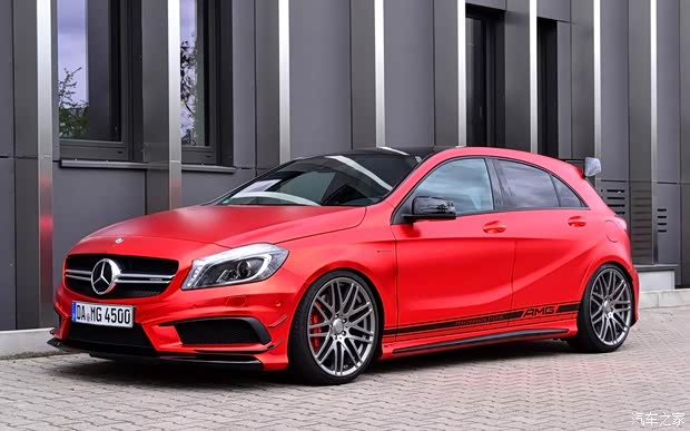 梅赛德斯-AMG 奔驰A级AMG 2014款 A 45 AMG 4MATIC 梅赛德斯-AMG 奔驰A级AMG 2014款 A 45 AMG 4MATIC