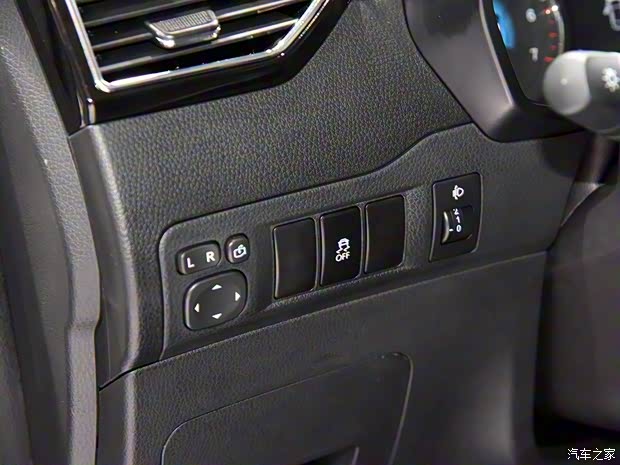 東風(fēng)小康 東風(fēng)風(fēng)光580 2016款 1.5T 手動尊享型 東風(fēng)小康 東風(fēng)風(fēng)光580 2016款 1.5T 手動尊享型