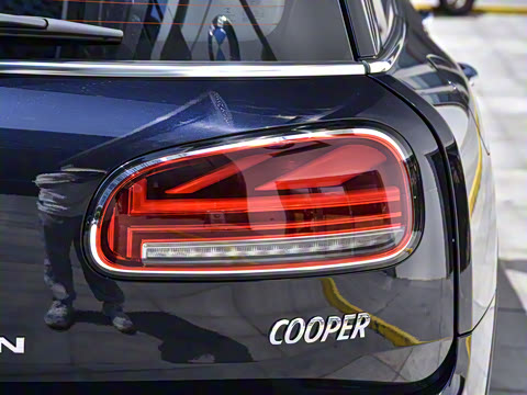 2022款 1.5T COOPER 鉴赏家 2022款 1.5T COOPER 鉴赏家