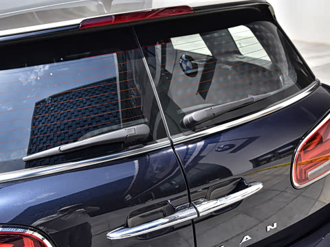 2022款 1.5T COOPER 鉴赏家 2022款 1.5T COOPER 鉴赏家