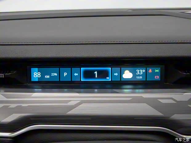 爱驰汽车 爱驰U6 2021款 CYBER PLAY 爱驰汽车 爱驰U6 2021款 CYBER PLAY