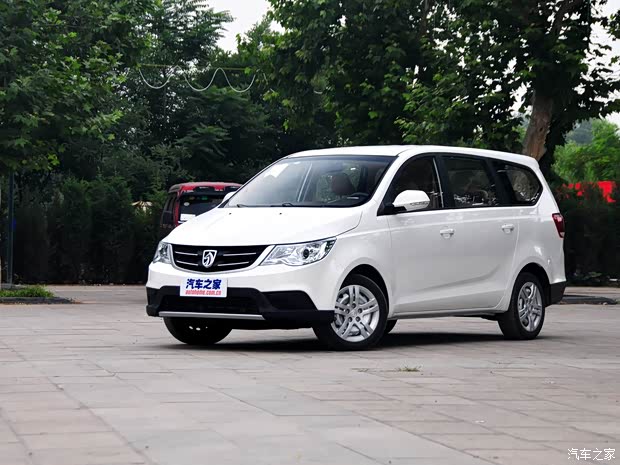 上汽通用五菱 宝骏730 2016款 1.5L 手动超值型 7座 上汽通用五菱 宝骏730 2016款 1.5L 手动超值型 7座