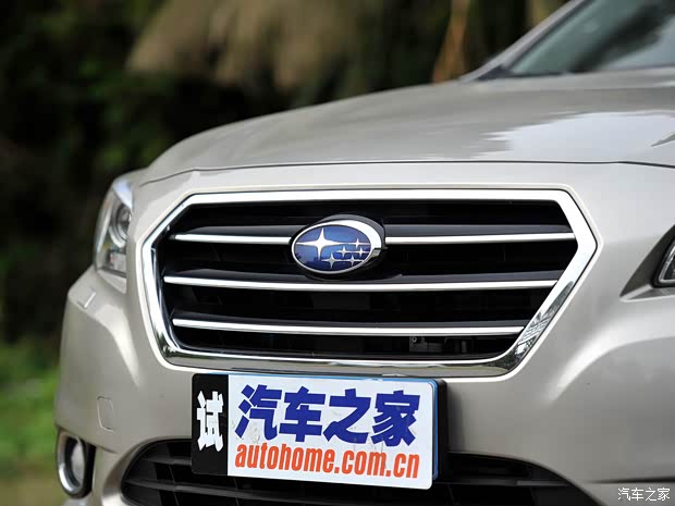 斯巴鲁 力狮 2016款 2.0DIT 全驱极致版