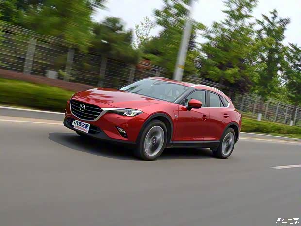 一汽馬自達 馬自達CX-4 2016款 2.5L 自動四驅(qū)藍天無畏版