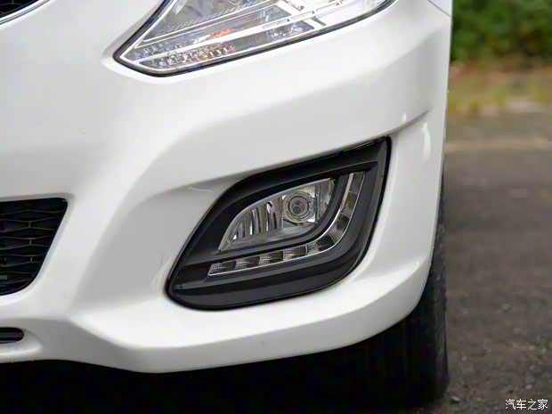 海馬鄭州 海馬M6 2017款 1.5T CVT運(yùn)動(dòng)尊貴型