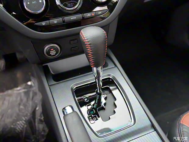 海馬鄭州 海馬M6 2017款 1.5T CVT運(yùn)動(dòng)尊貴型